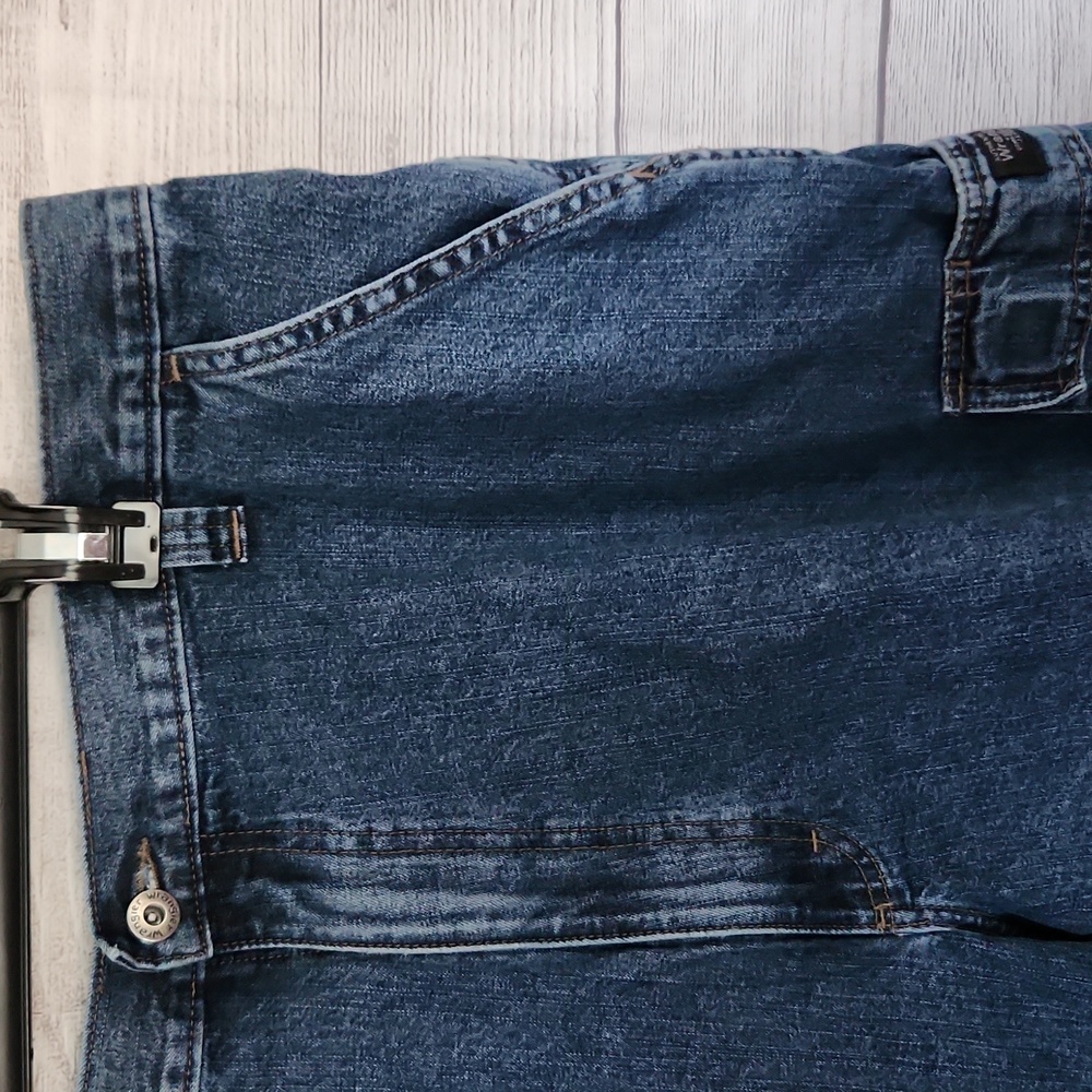 Wrangler jean cargo shorts - Picture 2 of 6